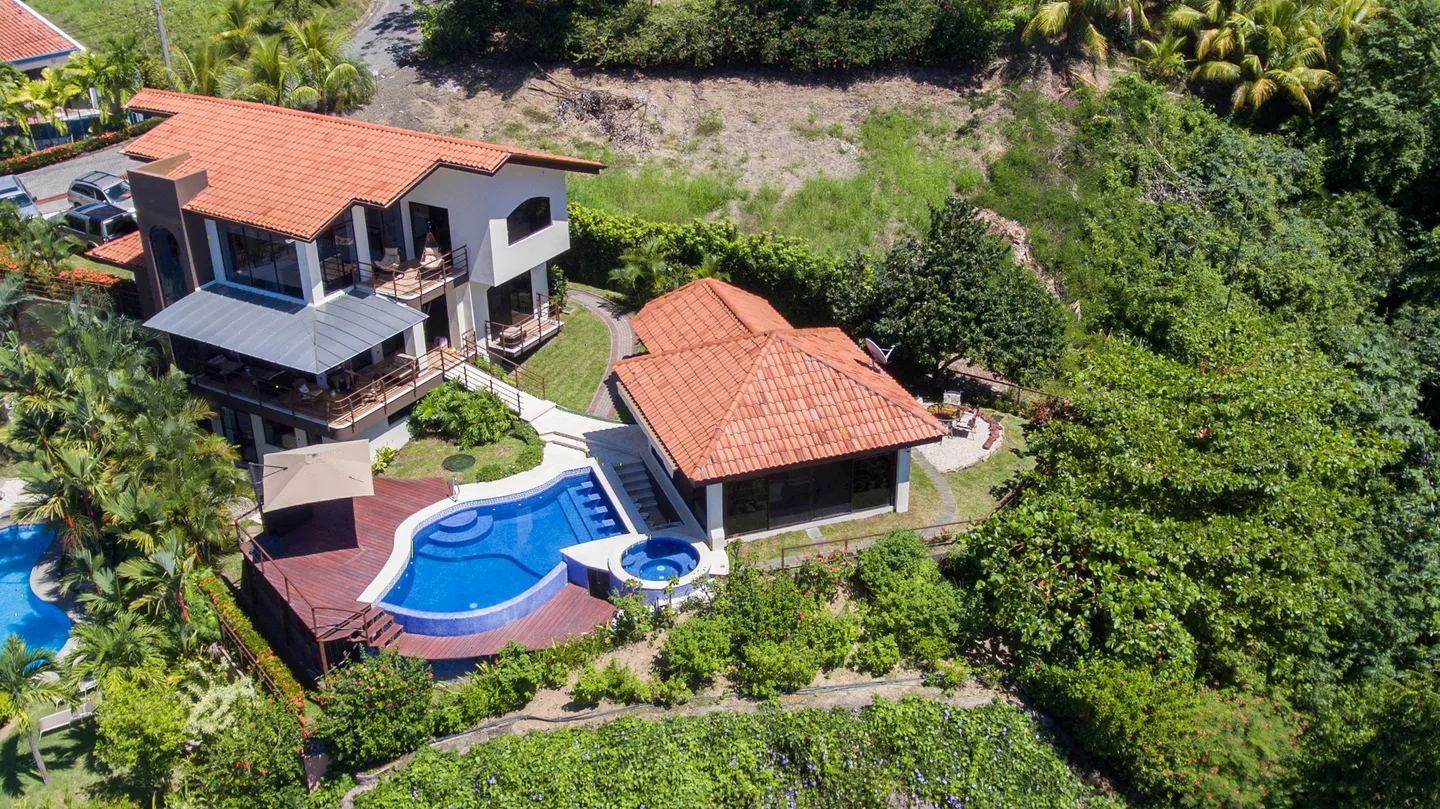 Altos de Leonamar