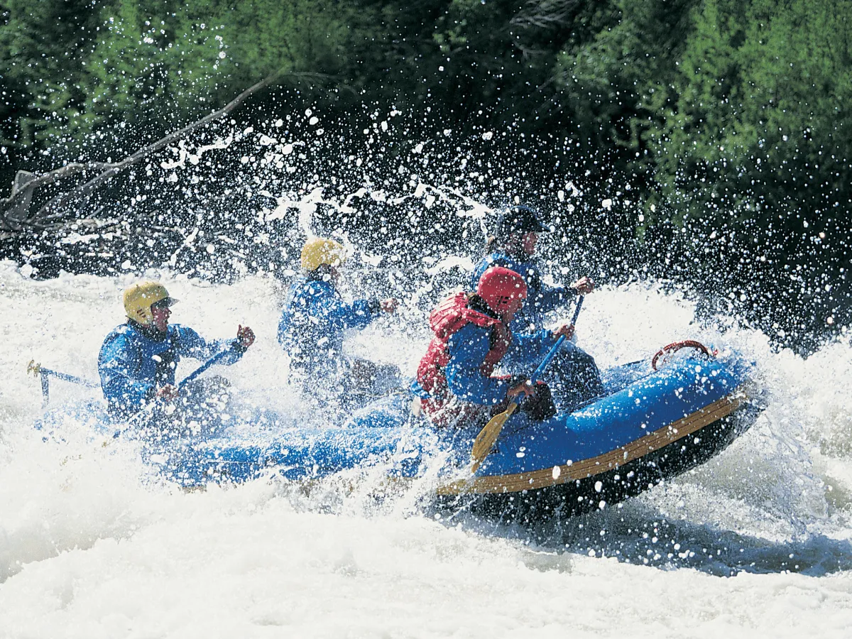 Thrills and Chills: Adrenaline-Pumping Adventures in La Fortuna